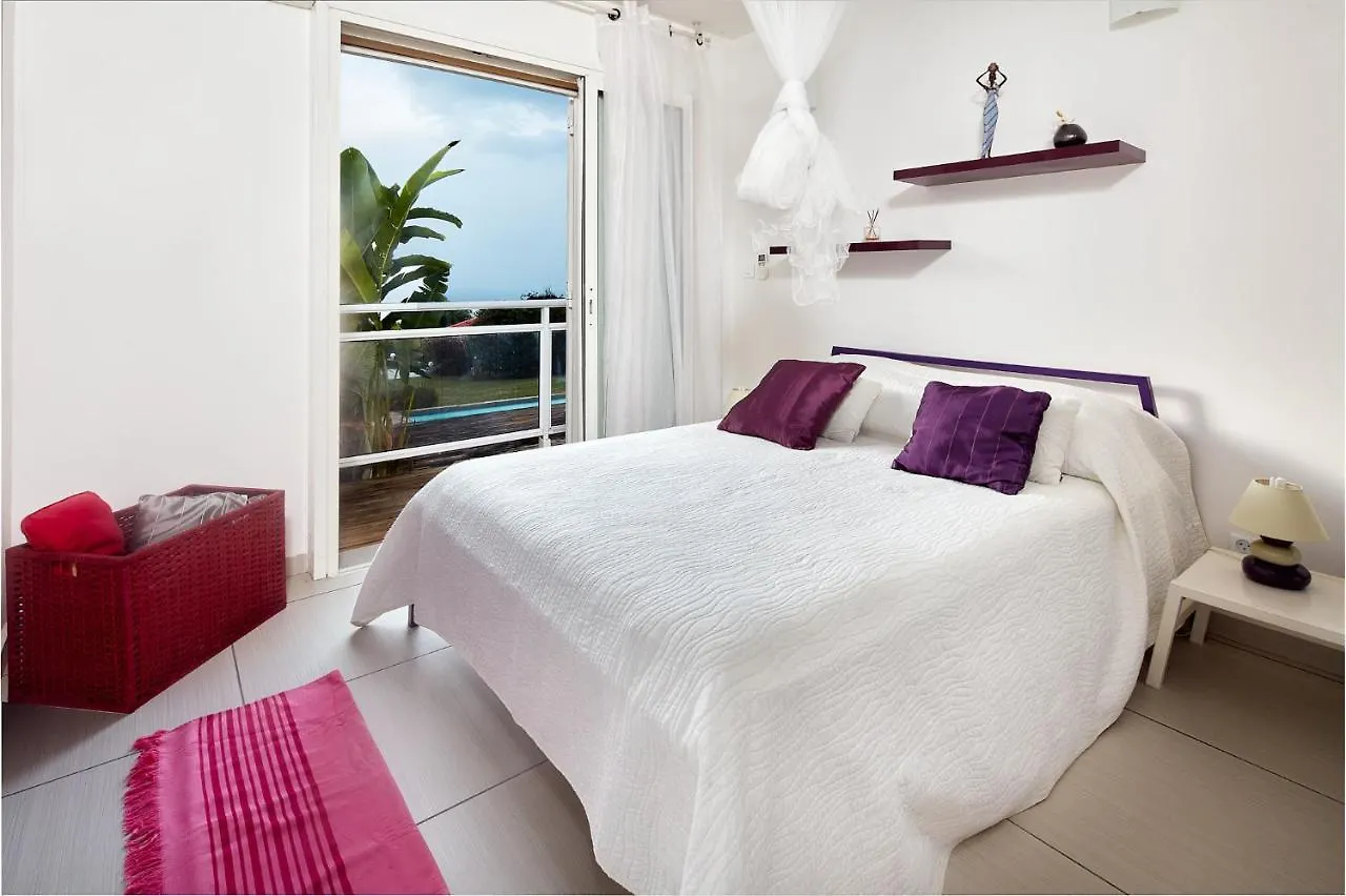 Villa Caraibes Sunset Deshaies 0*,  Guadeloupe
